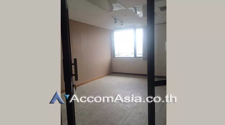 unit Office space For Rent in Sathorn, Bangkok  near BRT Thanon Chan (AA18844)